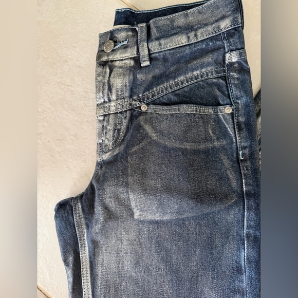 EUC Women’s BDG Urban Outfitters Size 25 Dark Blue and Silver Cowboy Jeans - Picture 3 of 6